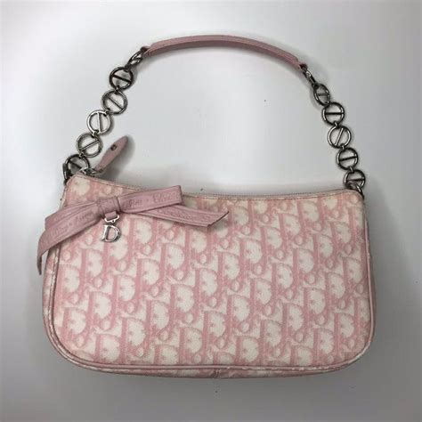 baby pink dior bag